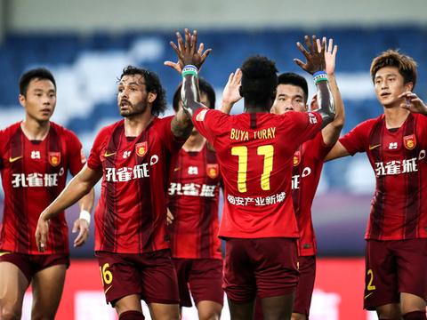 包含华夏幸福客场惨败，积分榜排名下滑步伐明显的词条
